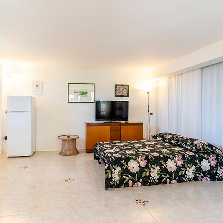 Tra Mare E Bosco Nella Splendida Quercianella Villa Dış mekan fotoğraf