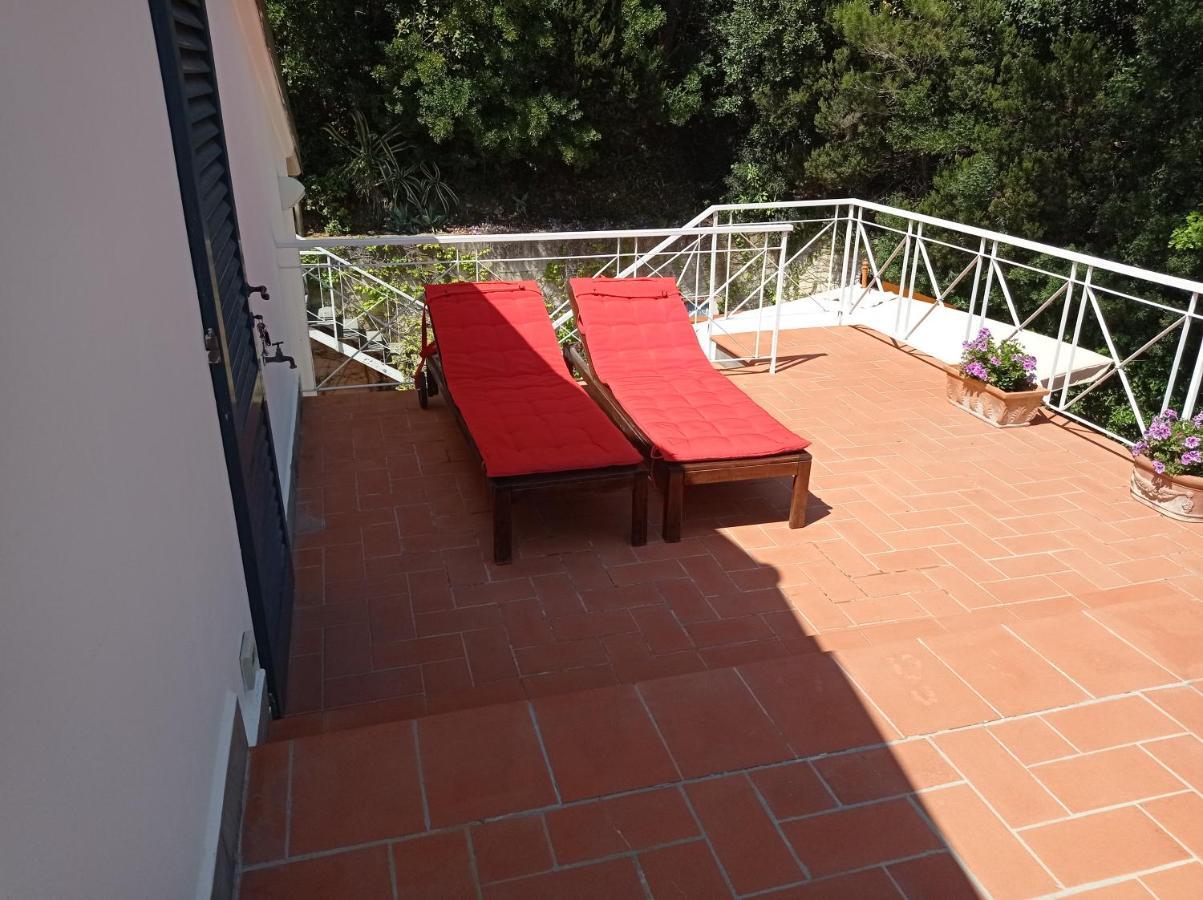 Tra Mare E Bosco Nella Splendida Quercianella Villa Dış mekan fotoğraf