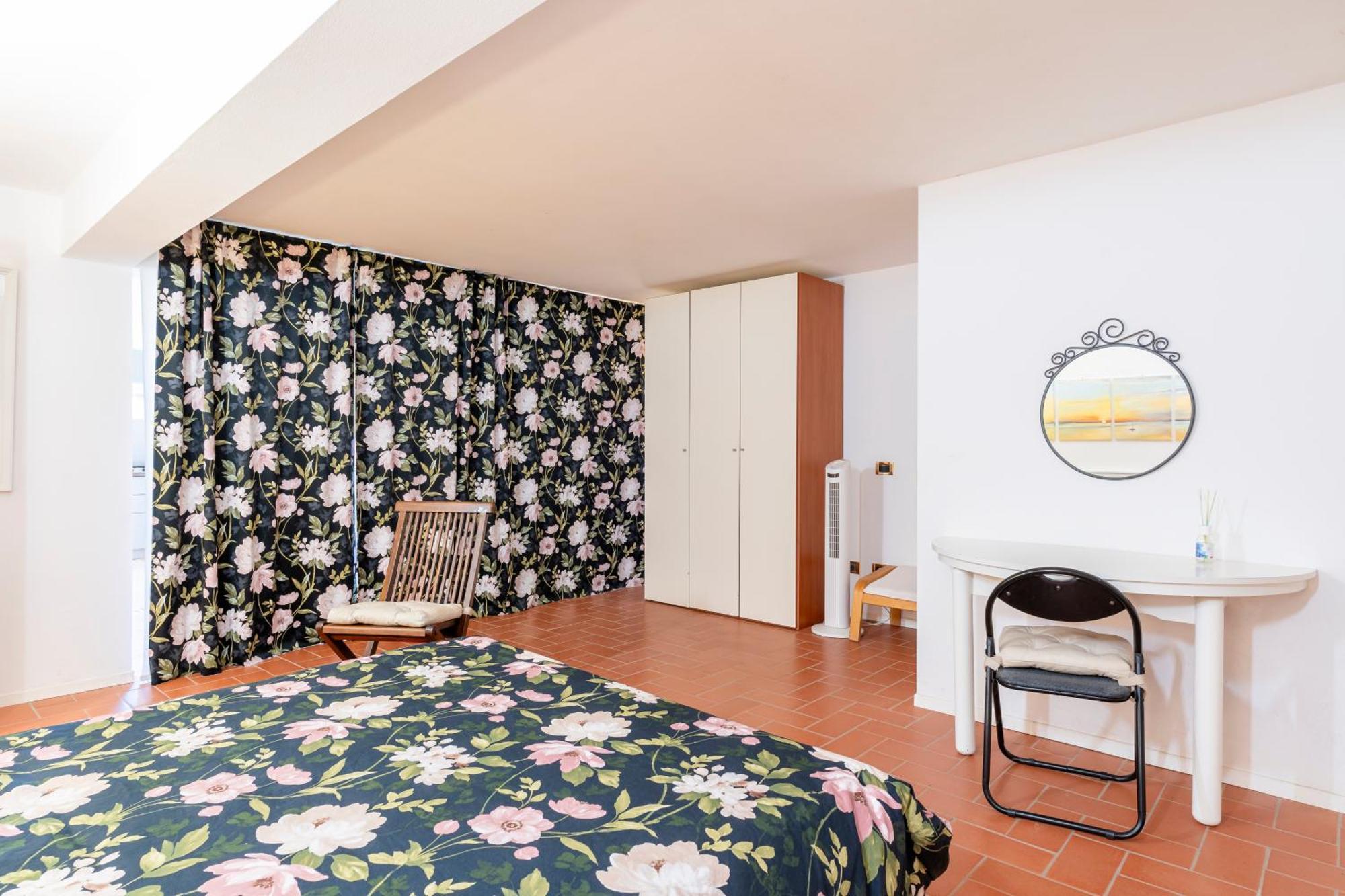 Tra Mare E Bosco Nella Splendida Quercianella Villa Oda fotoğraf